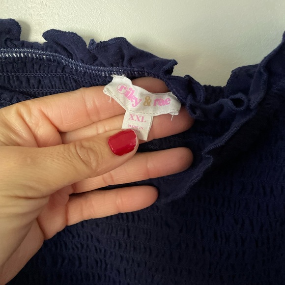 NWOT Riley and Rae smocked tank top - Picture 2 of 3